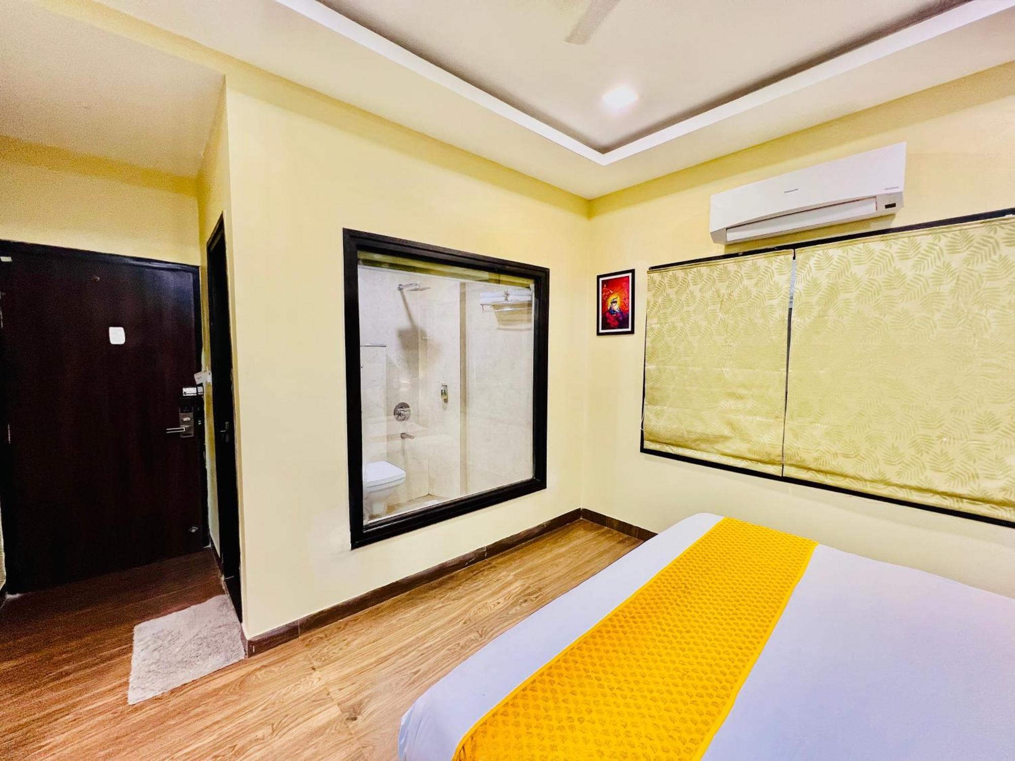 Hotel Grand Bhagwat, Удайпур Екстериор снимка