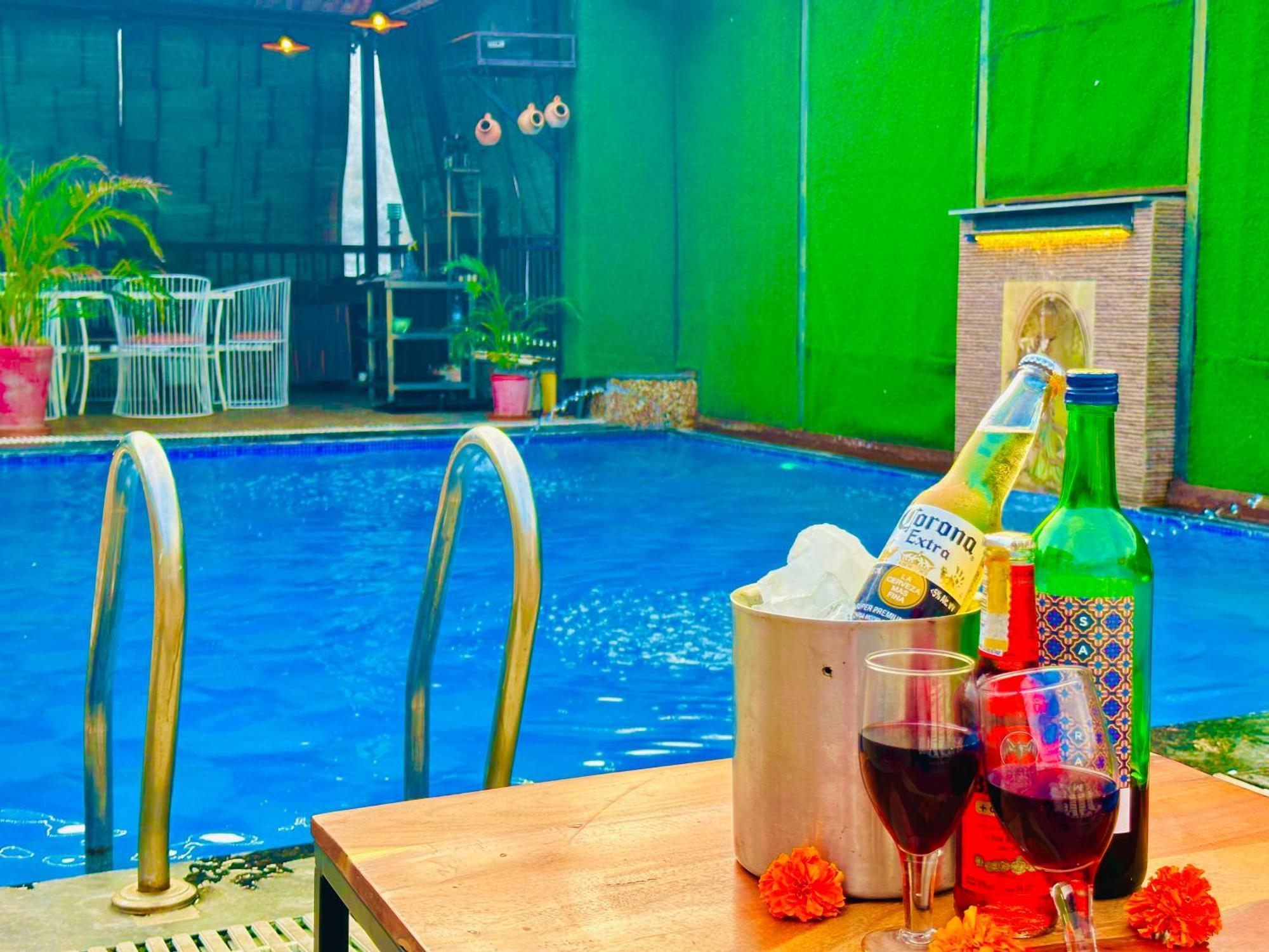 Hotel Grand Bhagwat, Удайпур Екстериор снимка